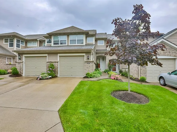 5927 Castlewood Xing #4, Milford, OH 45150