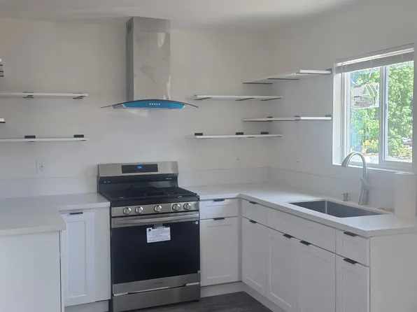 1803 E Avenue Q #9, Palmdale, CA 93550