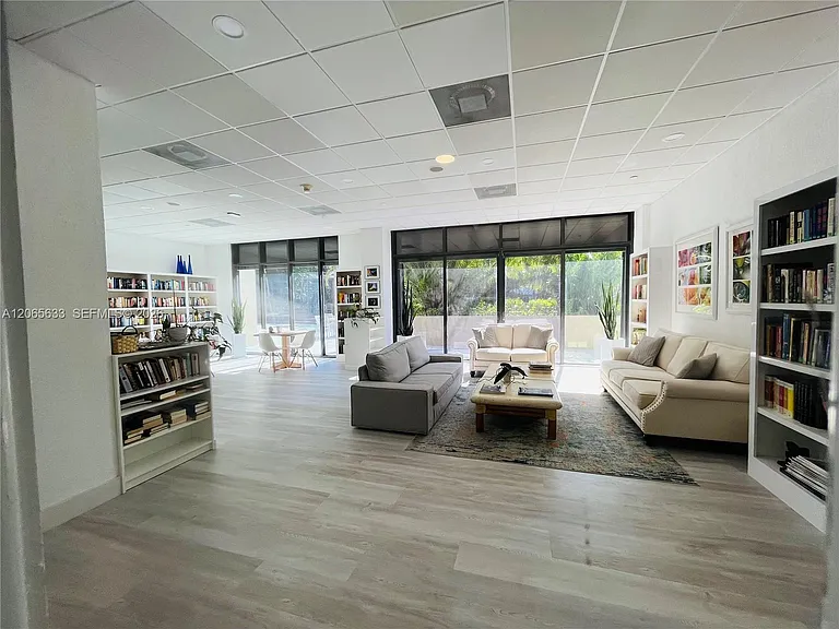 1450 Brickell Bay Dr #1414 — Photo 30