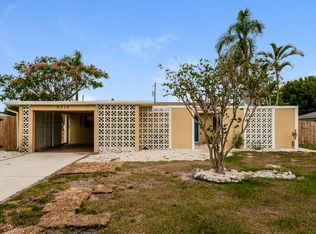 6116 8th Avenue Dr W, Bradenton, FL 34209