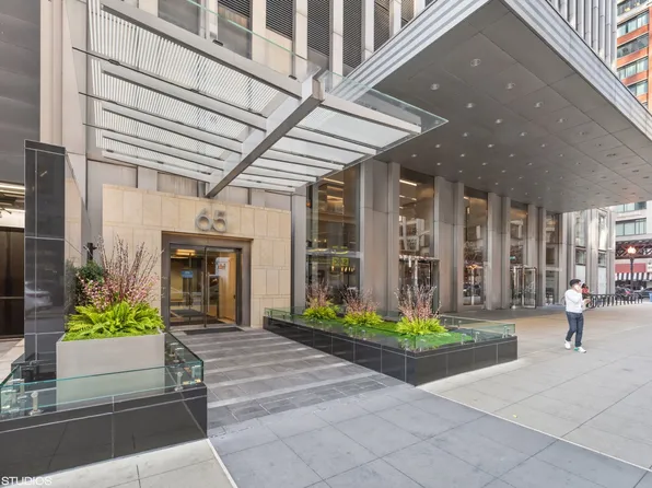 65 E Monroe St Unit 4812, Chicago, IL 60603