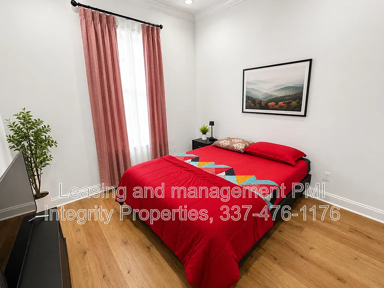 107 Prague Ave — Photo 6