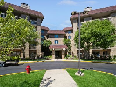 1280 Rudolph Rd APT 5H, Northbrook, IL, 60062