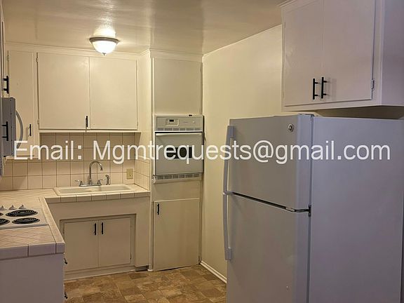 4th image of 6217 Greenleaf Ave APT H