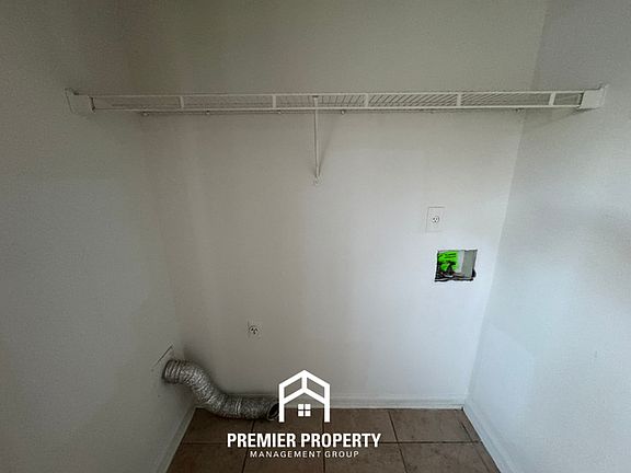 5th image of 4252 Elysian Dr