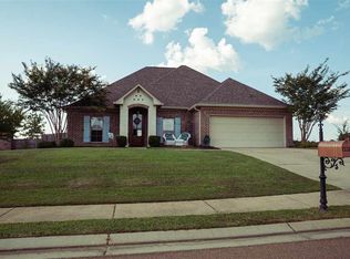 116 Runners Way, Canton, MS 39046