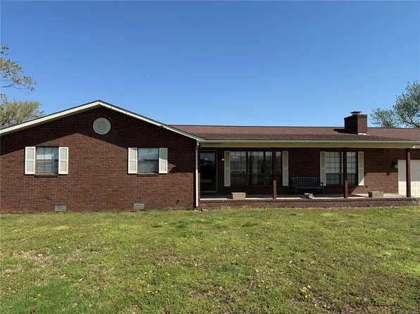 815 E School St, Advance, MO 63730