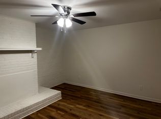 208 Sams Trl APT C, Dallas, NC 28034