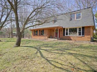 103 Hampton St, Delmar, NY 12054