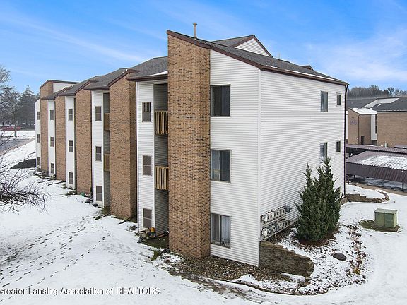 3rd image of 1460 E Pond Dr APT 35