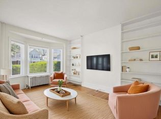 1037 Rees Ave, Bryn Mawr, PA 19010