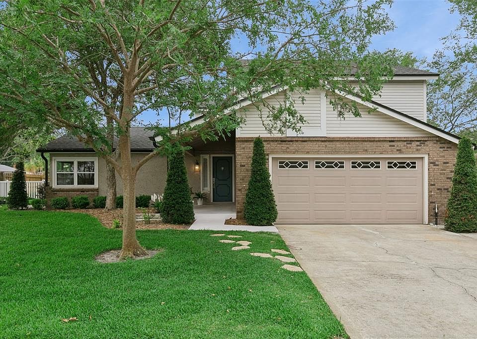 1st image of 8328 Crosswicks Dr