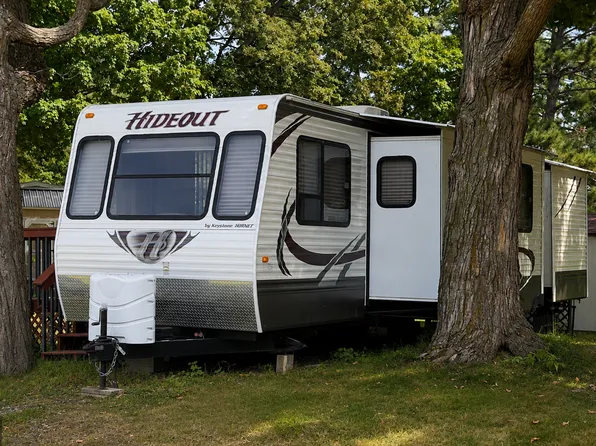 Gc 34 #318, Lindstrom, MN 55045
