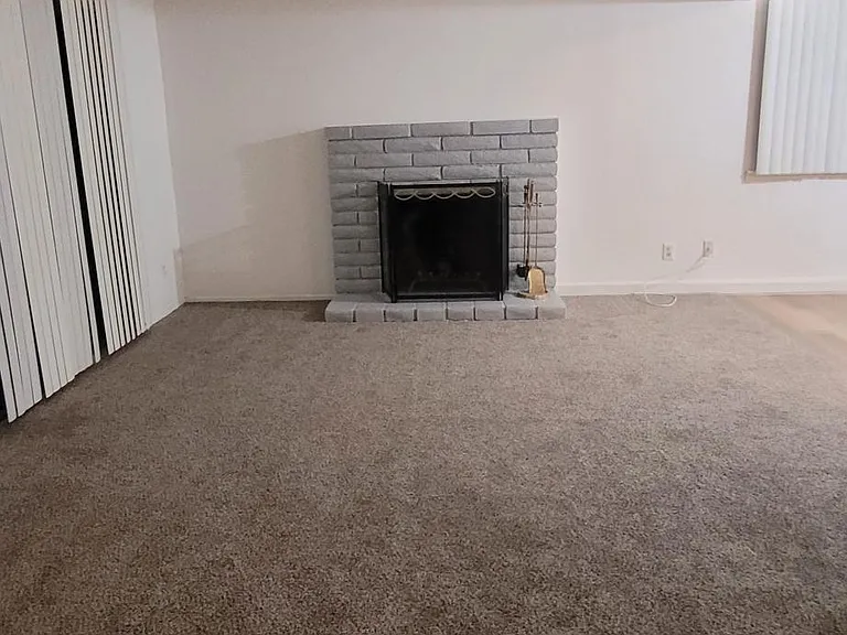 1682 Griffith Ave — Photo 11