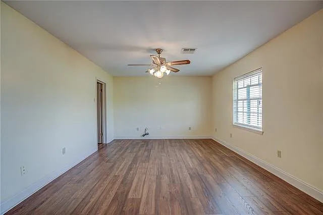 14064 River Rd — Photo 7