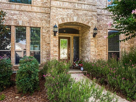 3rd image of 12704 Campolina Way