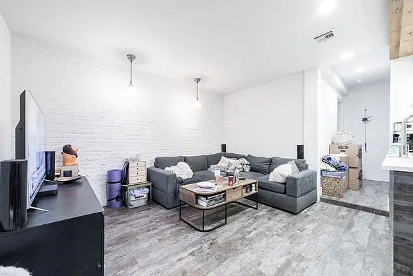 Rented by Goose Property Management LLC | media 4