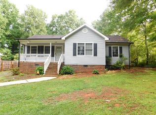 318 Eckerd St, Asheboro, NC 27203