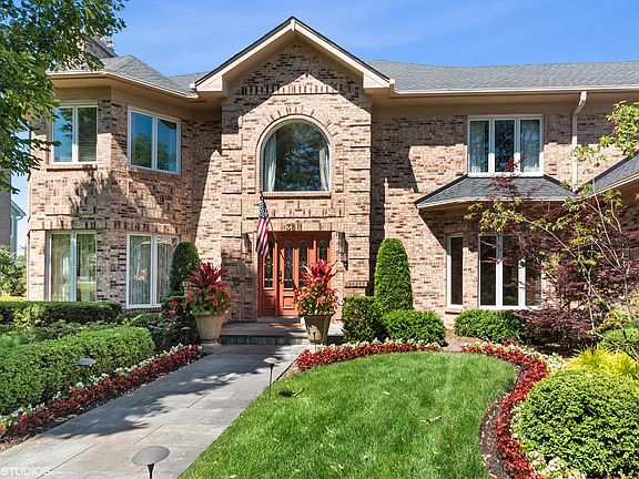 5th image of 31 Wedgewood Dr