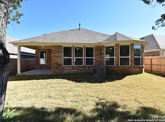 3rd image of 10711 Serrento HIll