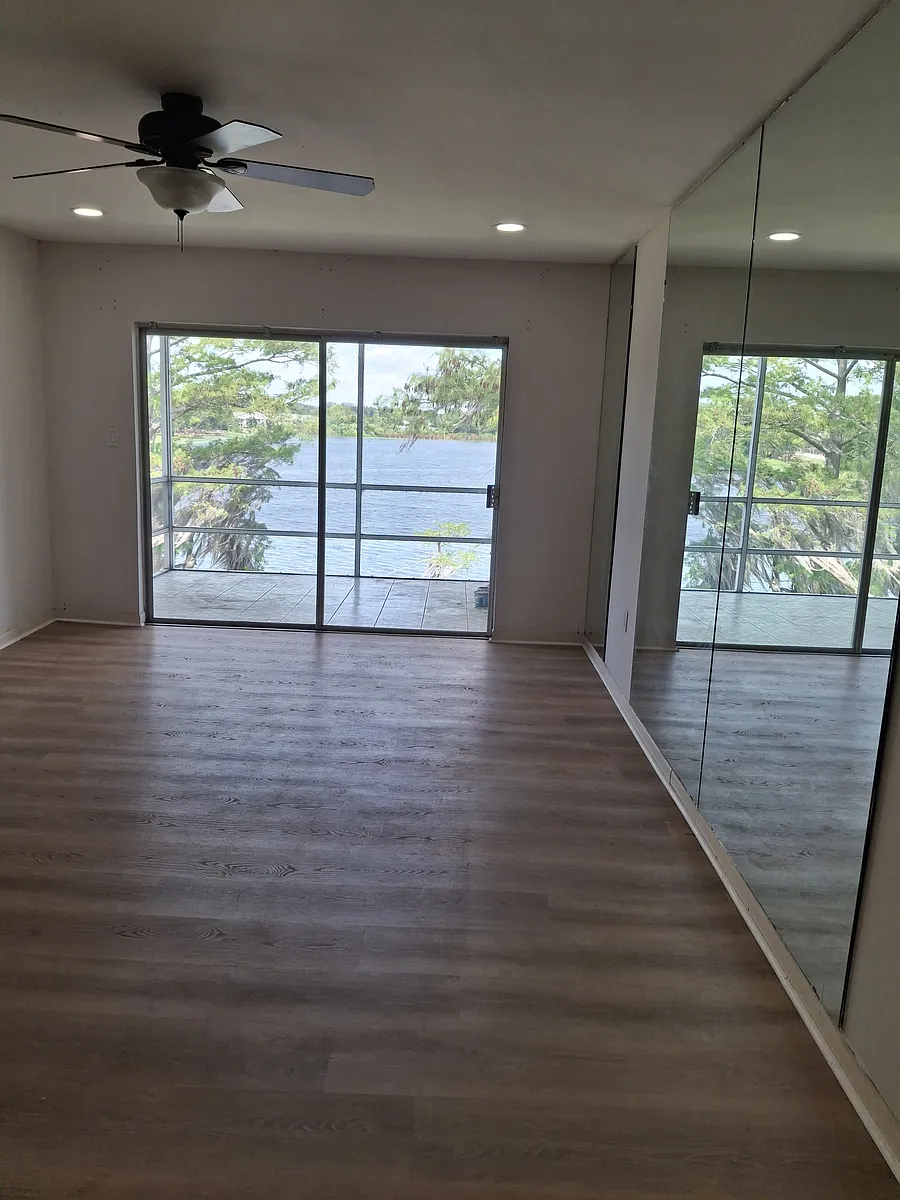 Building Photo - 2225 Holden Ave #307