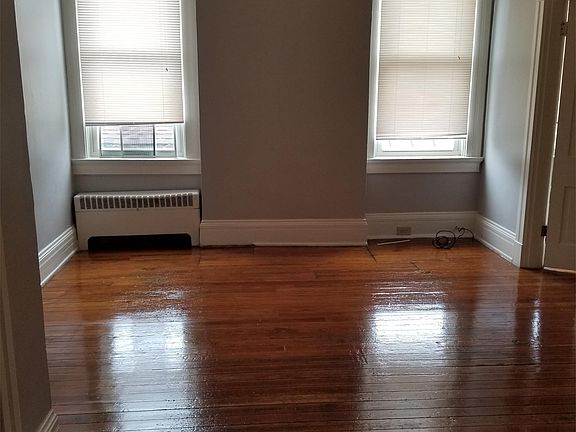 5th image of 638 6th Ave
