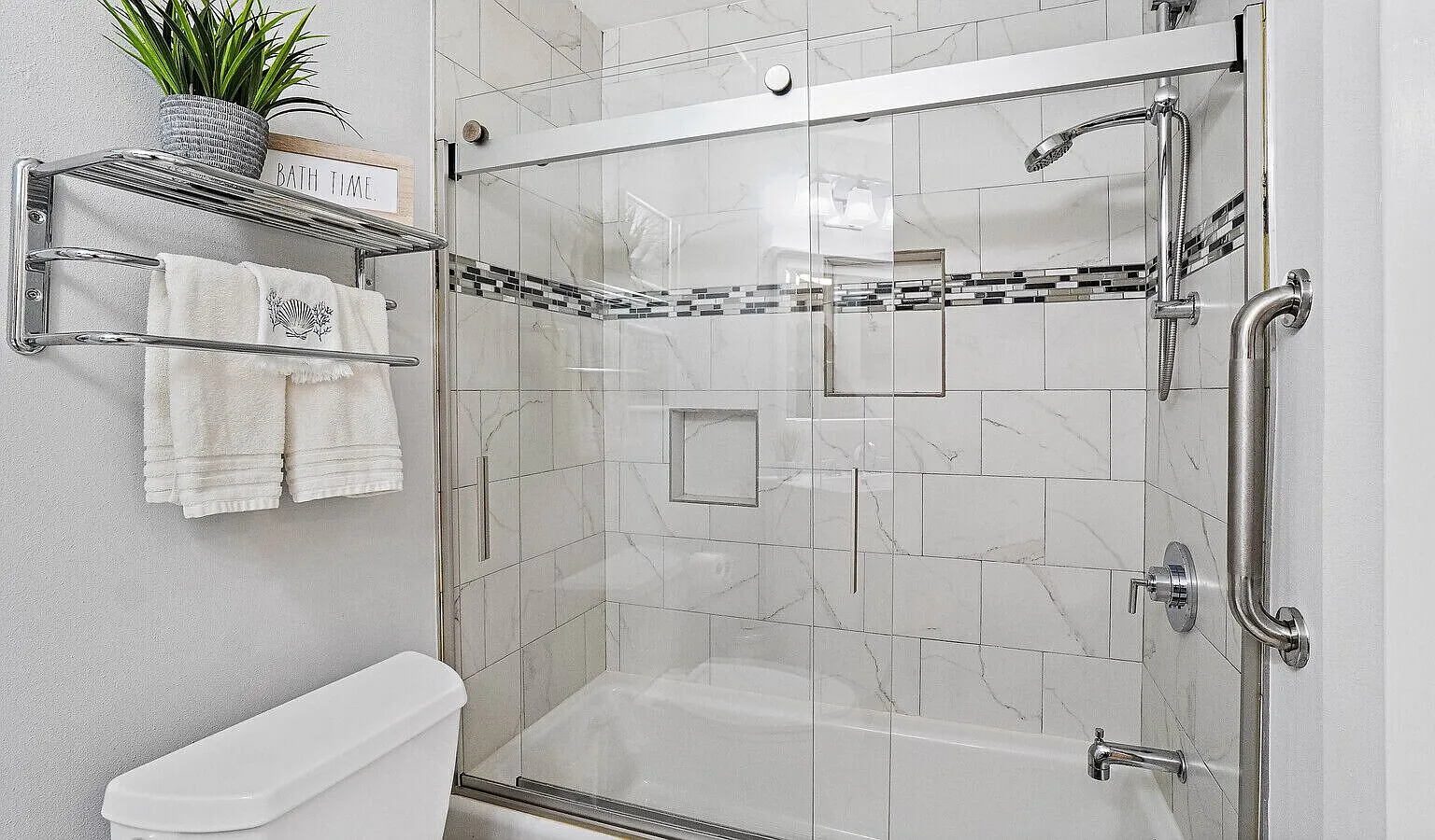 2 bed, 1145 sqft, $2,900 — Photo 4