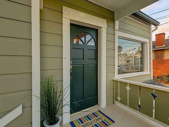 Front Door. New Painted Ext.