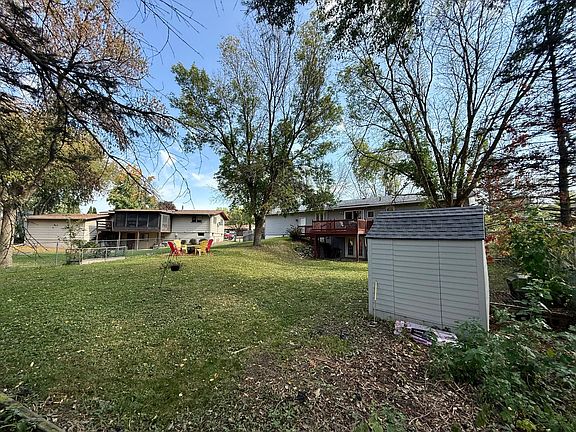 2nd image of 2148 Morningside Dr NE