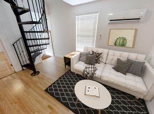 17 Kingman Rd, Somerville, MA 02143