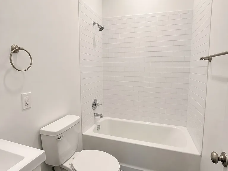 546 Stambaugh Ave — Photo 5