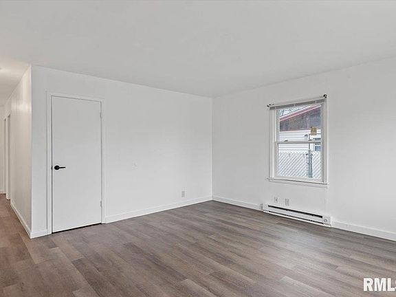 3rd image of 2616 Kent Dr