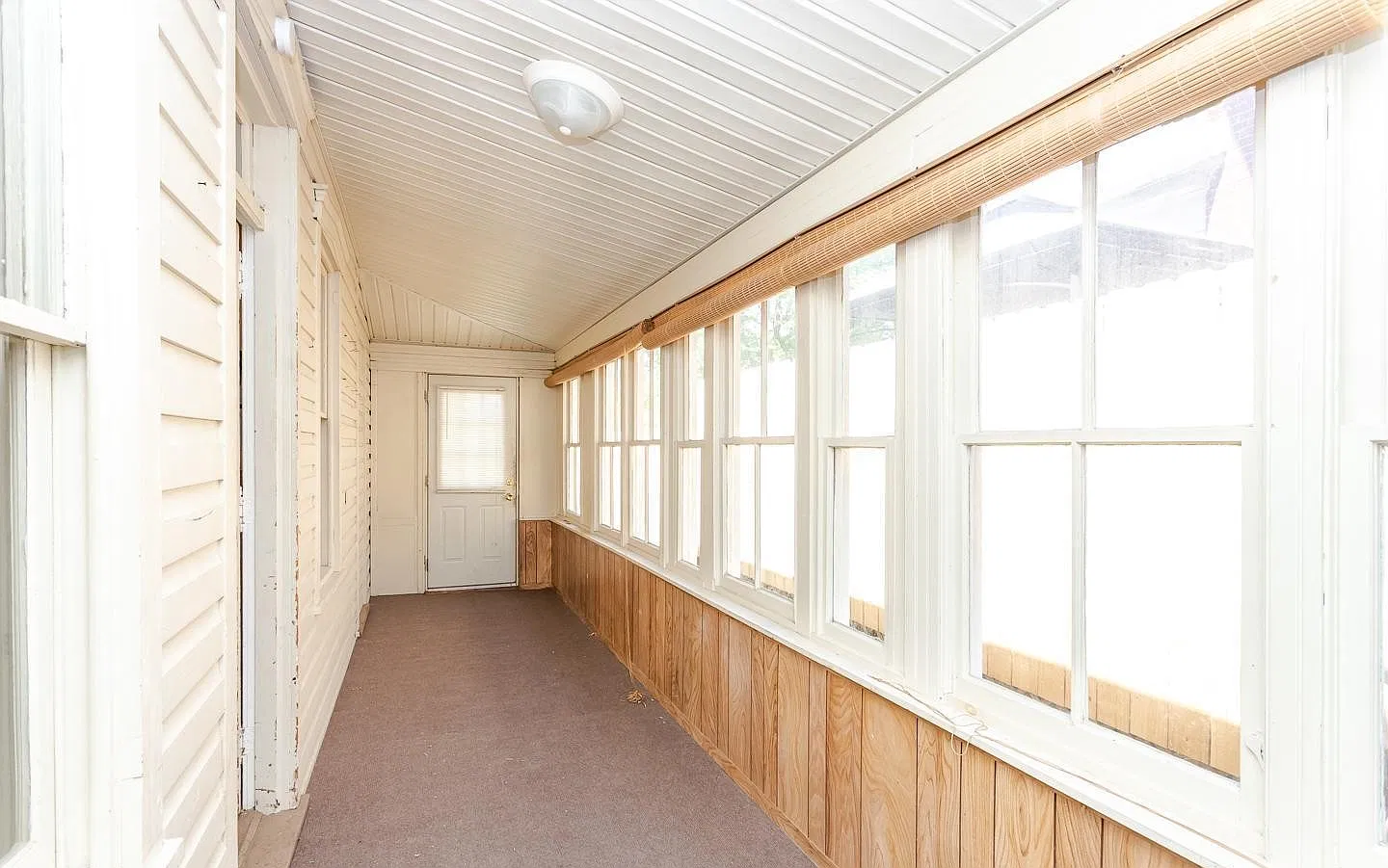 3 bed, 1445 sqft, $1,700 — Photo 1