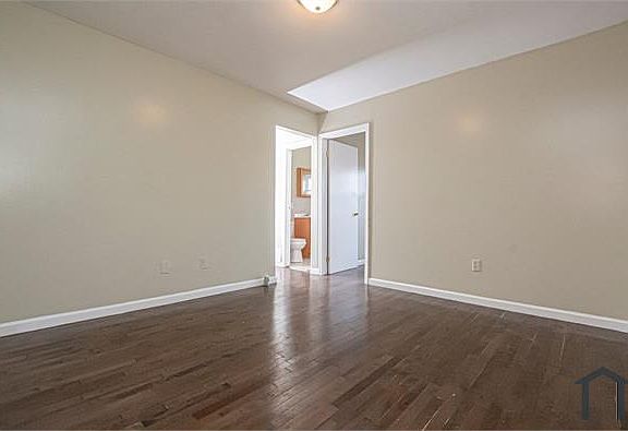 4th image of 479 Roseville Ave #30