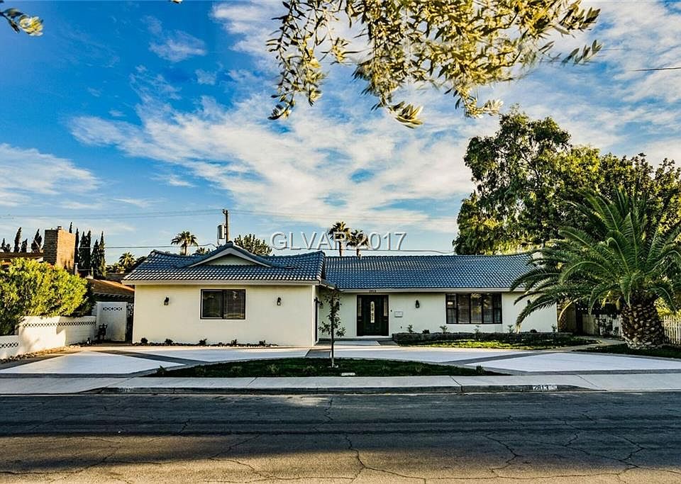 1st image of 2813 Colanthe Ave