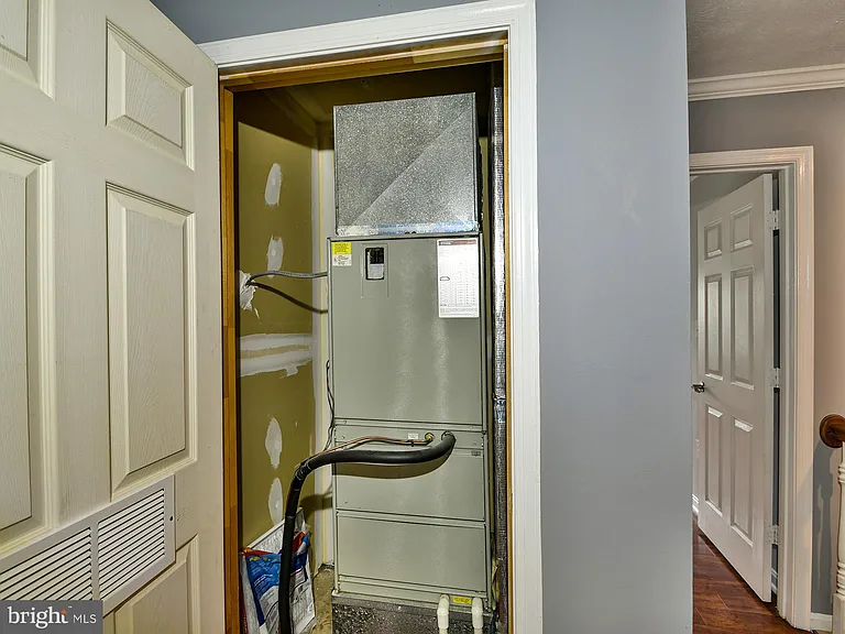 11238 Hannah Way #3 — Photo 32
