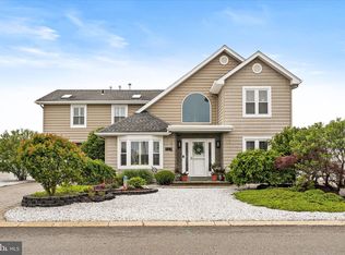 117 Eileen Ln, Manahawkin, NJ 08050