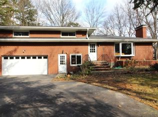 1609 Graham Rd, Stow, OH 44224