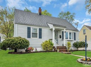 123 W Woodbridge Ave, Iselin, NJ 08830