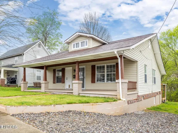 409 W 5th Ave, Lenoir City, TN 37771