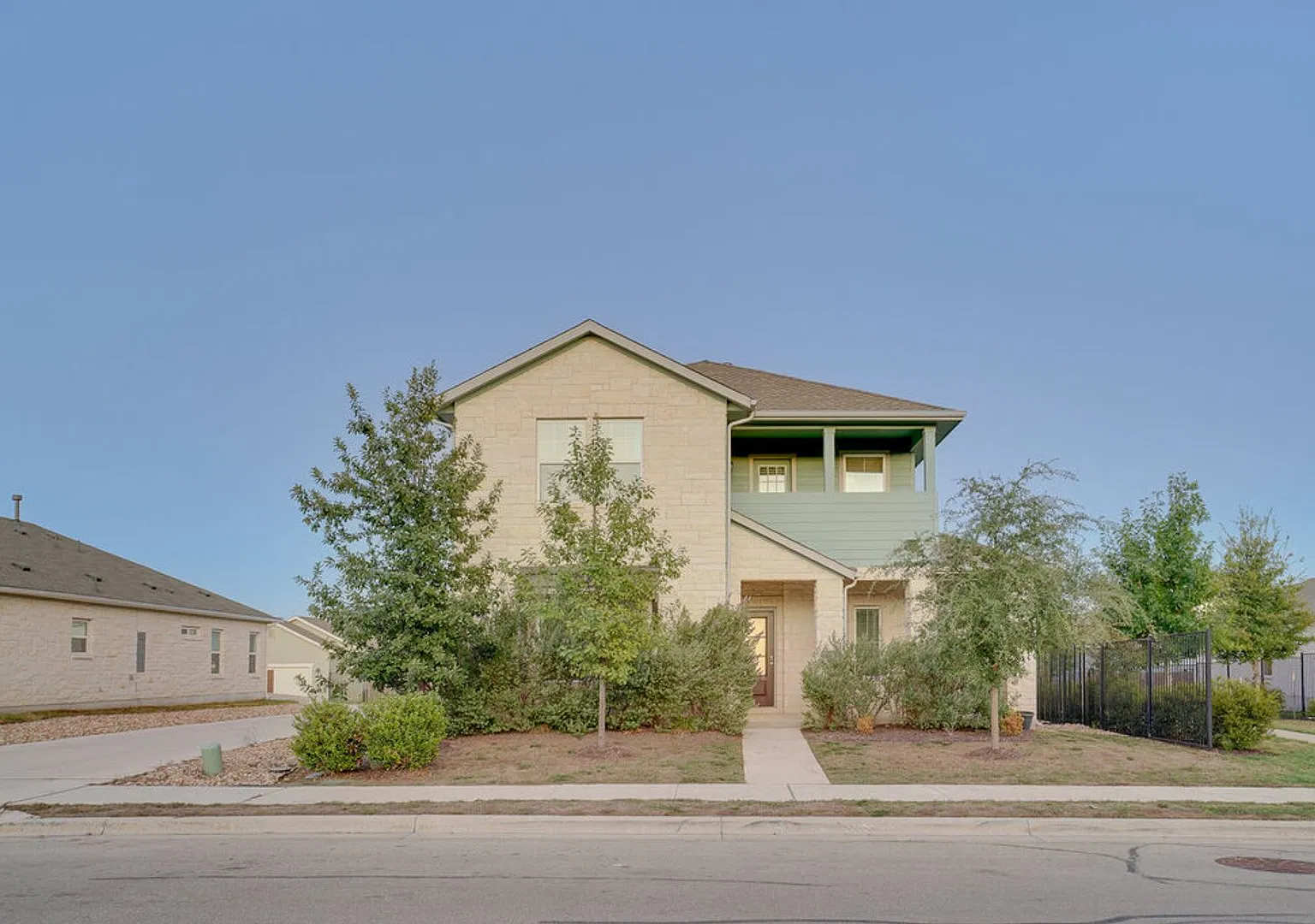 9015 Looksee Lane, Austin, TX 78744 — Photo 1