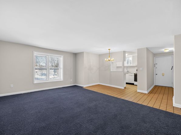 52 Mount Kemble Ave #52B