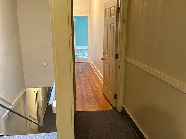4114 Fremont Ave N APT 6, Seattle, WA 98103