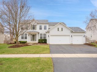 1136 Goldfinch Ln, Antioch, IL 60002