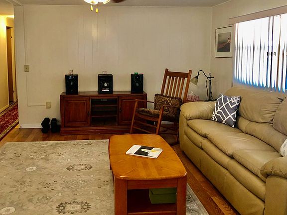 2nd image of 2624 Butterfly Dr