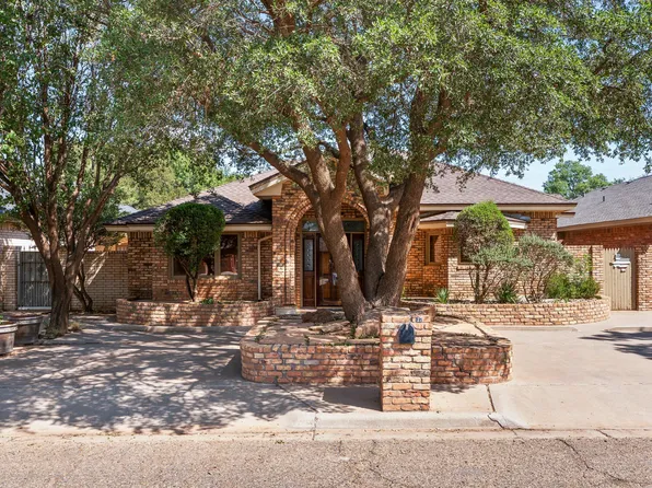 127 Aransas Ave, Levelland, TX 79336