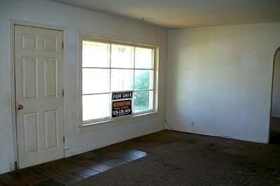 5th image of 309 E Main Ave