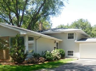429 Spruce Dr, Naperville, IL