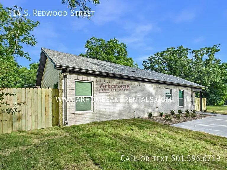 114 S Redwood St — Photo 13