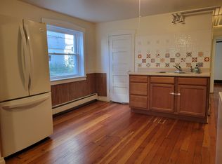 2951 W 40th St #B, Chicago, IL 60632